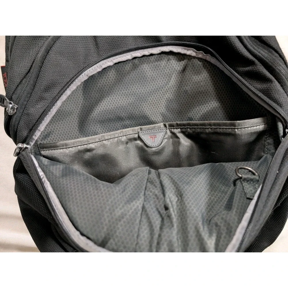 Gusset Expandable Tumi Tech Backpack Rucksack Bag T-Tech 5516 Black